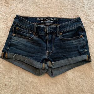 American Eagle Size 2 Jean Shorts